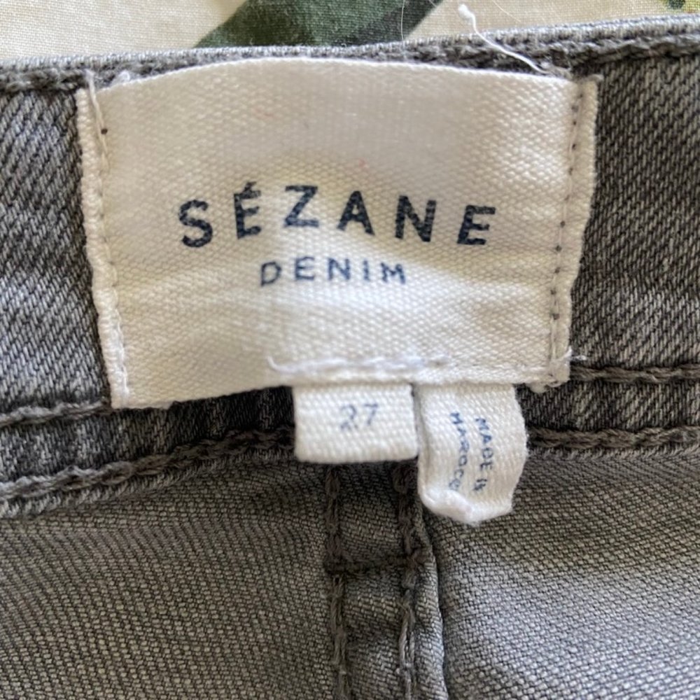 Sezane 'The Slim' jeans in gray